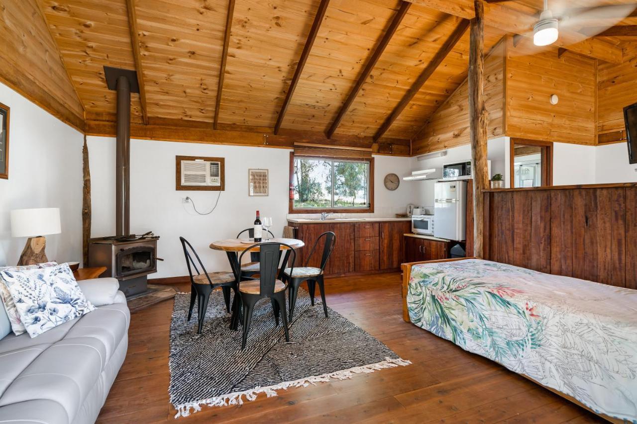 Gaddleen Grove Cottages Wodonga Buitenkant foto